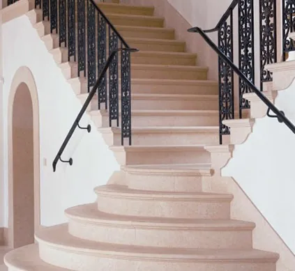 Palacete na Praia das Maçãs: Escadaria.