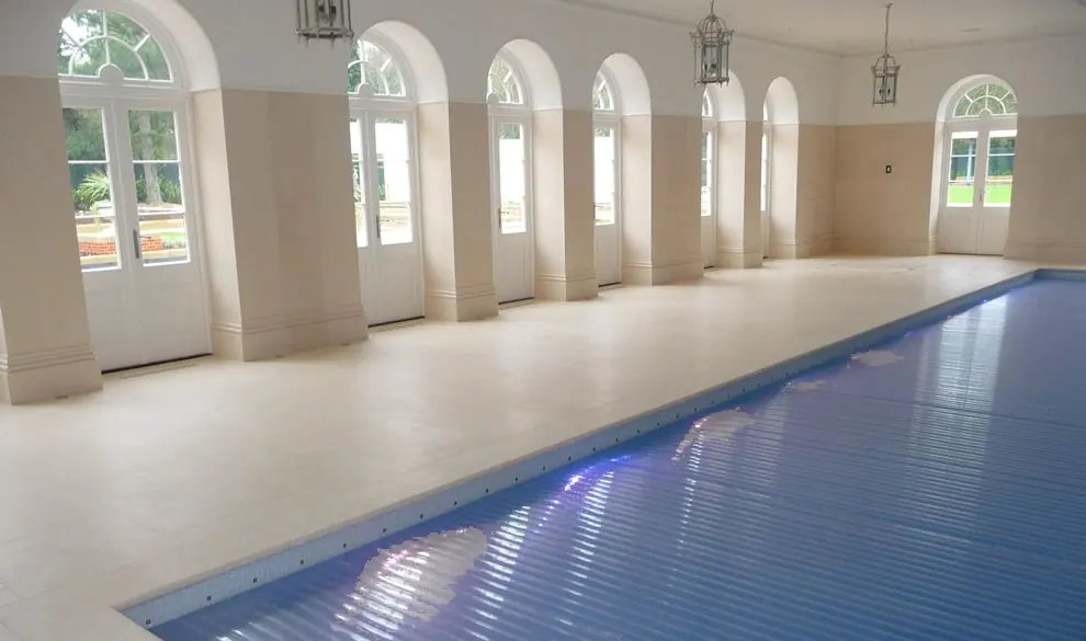 Piscinas.